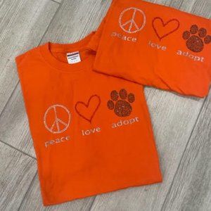 NWOT Peace / Love / Adopt T shirt Size XL